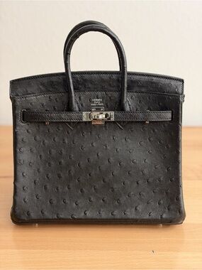 H Birkin Black genuine Ostrich Leather Top-Handle Bag 25 cm mini PHW
